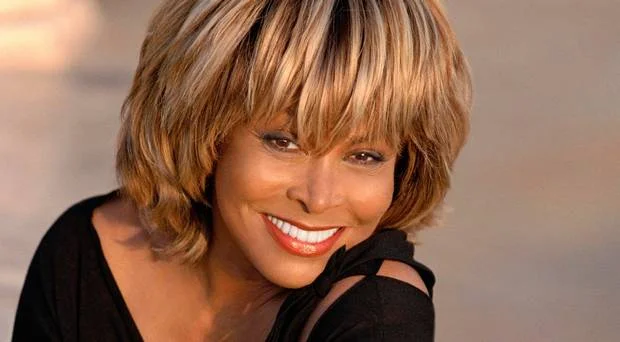 La fascinante carrera de la estrella del rock Tina Turner  
