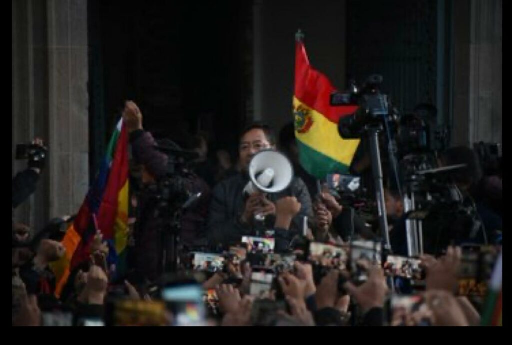 Frustran golpe de estado en Bolivia y detienen al general golpista
