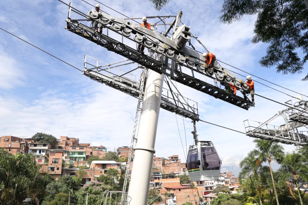 Familiares de las víctimas del Metrocable de Medellín reconocen que fue un accidente