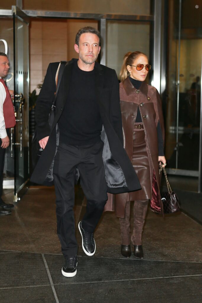 JLo y Ben Affleck enfrentan dificultades en la venta de su mansión de Beverly Hills