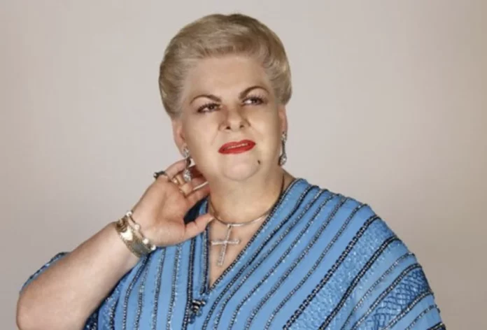 Paquita la del Barrio. Paquita la del Barrio.