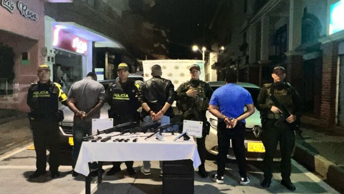 Incautación de armas y operativo exitoso